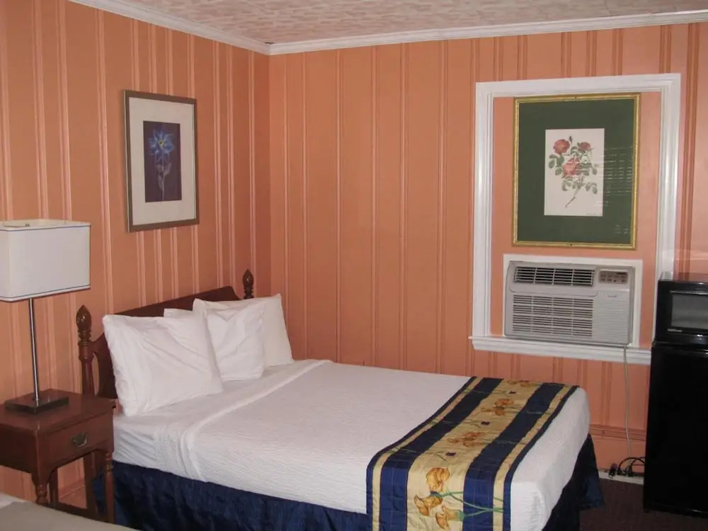 Hancock Motel