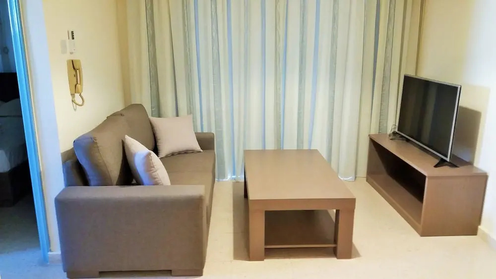 304 Carisa Holiday Flat
