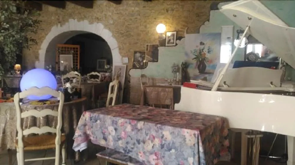 L'Auberge du Moulin de la Tave