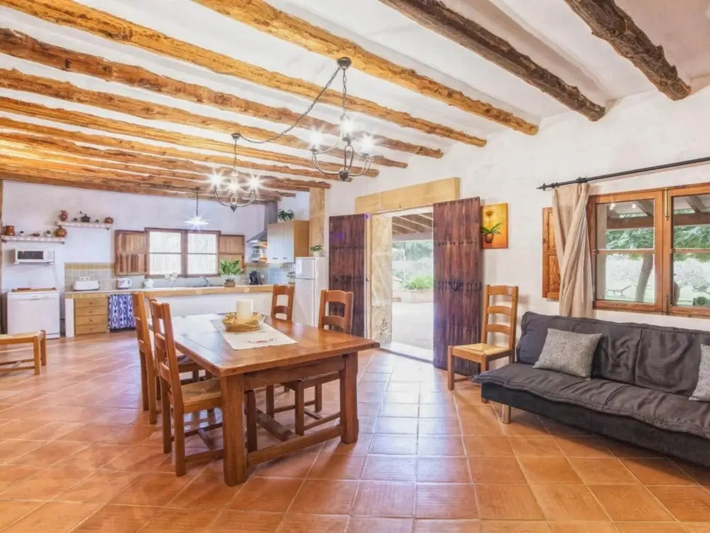 Villa in Manacor with Pool and Tennis Court