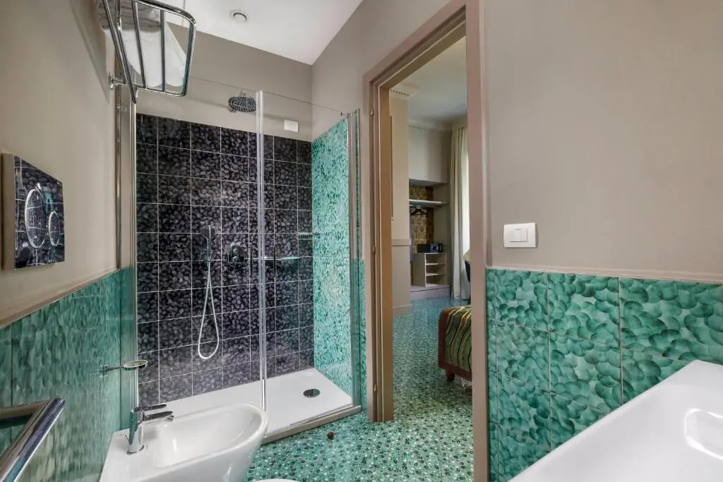 YourHome - Maison Iovino Luxury Rooms