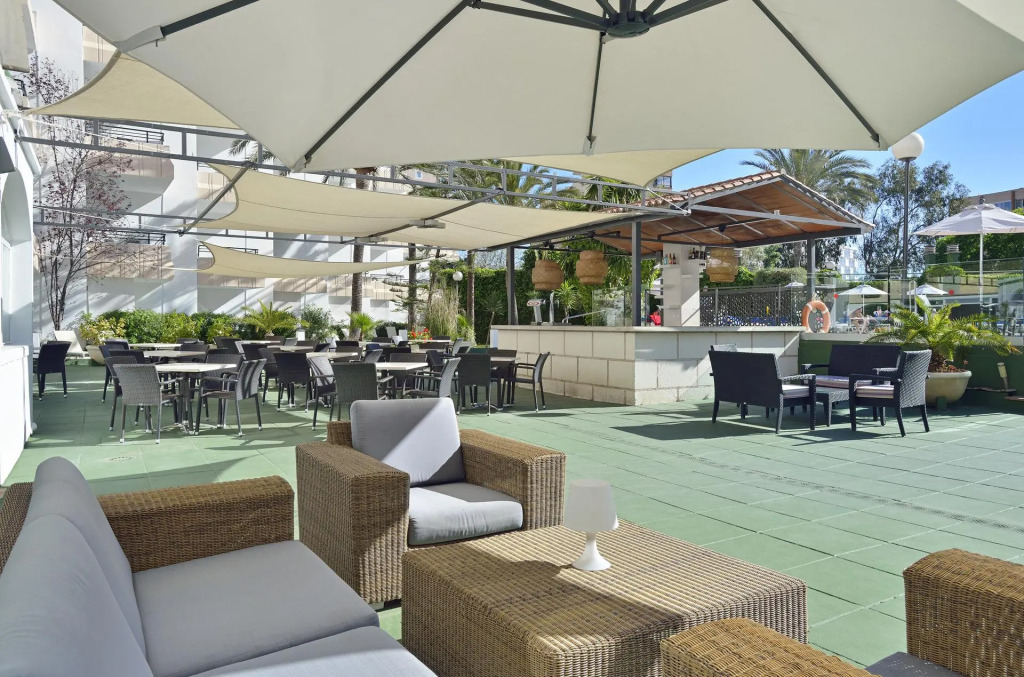 SOL by Meliá Lunamar Palmanova Apartamentos
