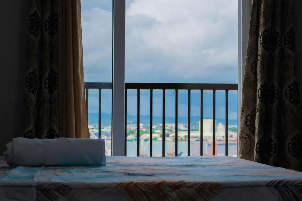 Gibzon's Invitation Suites near Mactan airport