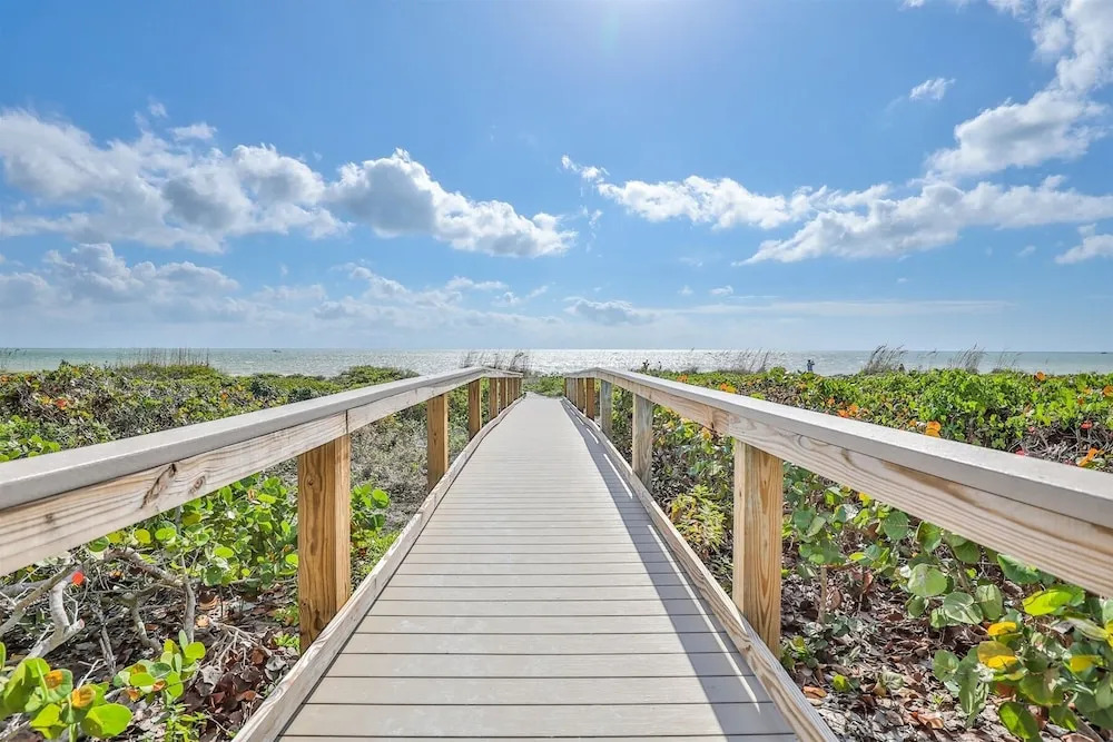 Sundial A306 - One Bedroom, Direct Beachfront! Condo