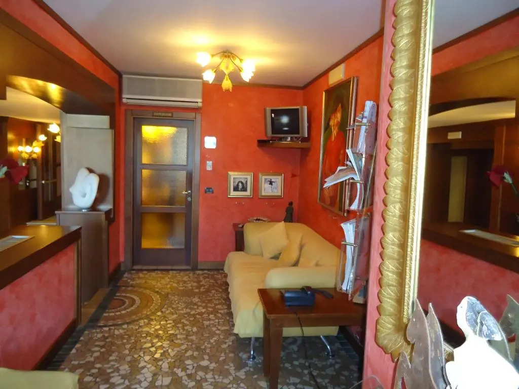 Hotel Santa Lucia
