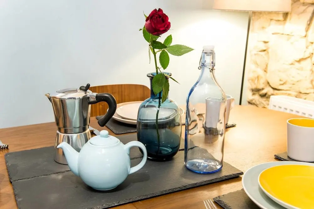 Cool Stockbridge Apartment - Edinburgh New Town