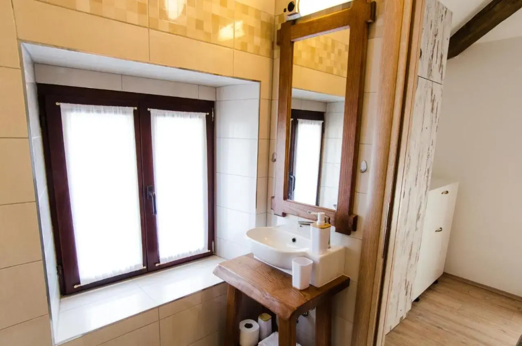Casa Rossa Motovun, Boutique Istrian Guesthouse Motovun