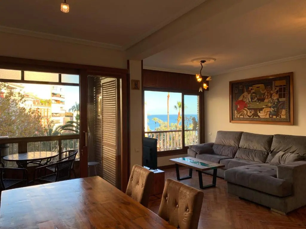 Bel Appartement Face A La Mer