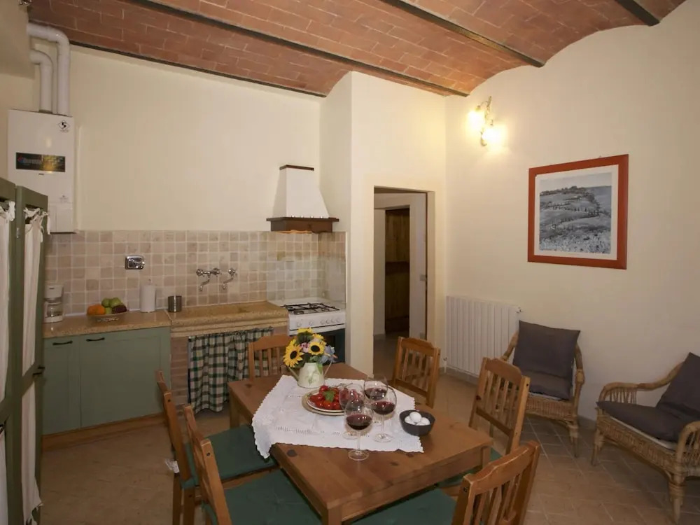 Lovely farmhouse in Tuscany with panoramic view