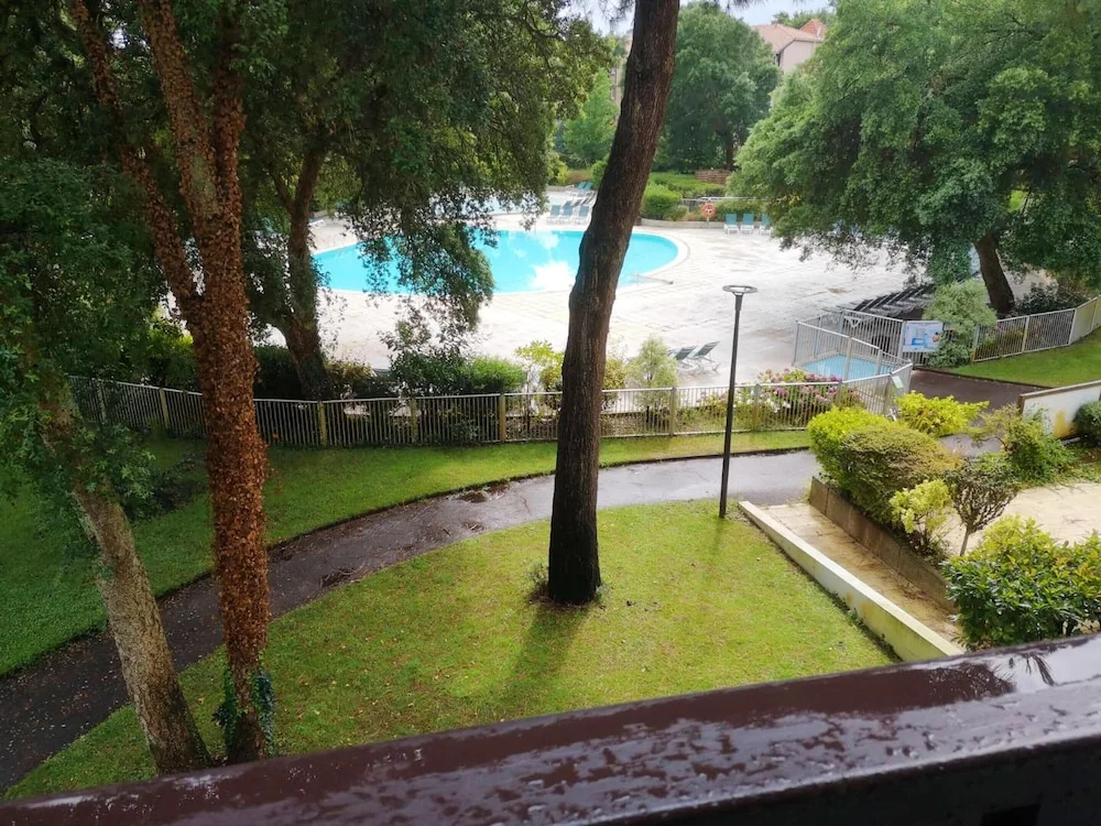Studio in Moliets-Et-Maa, with Wonderful Lake View, Pool Access And Balcony - 1 Km From the Beach