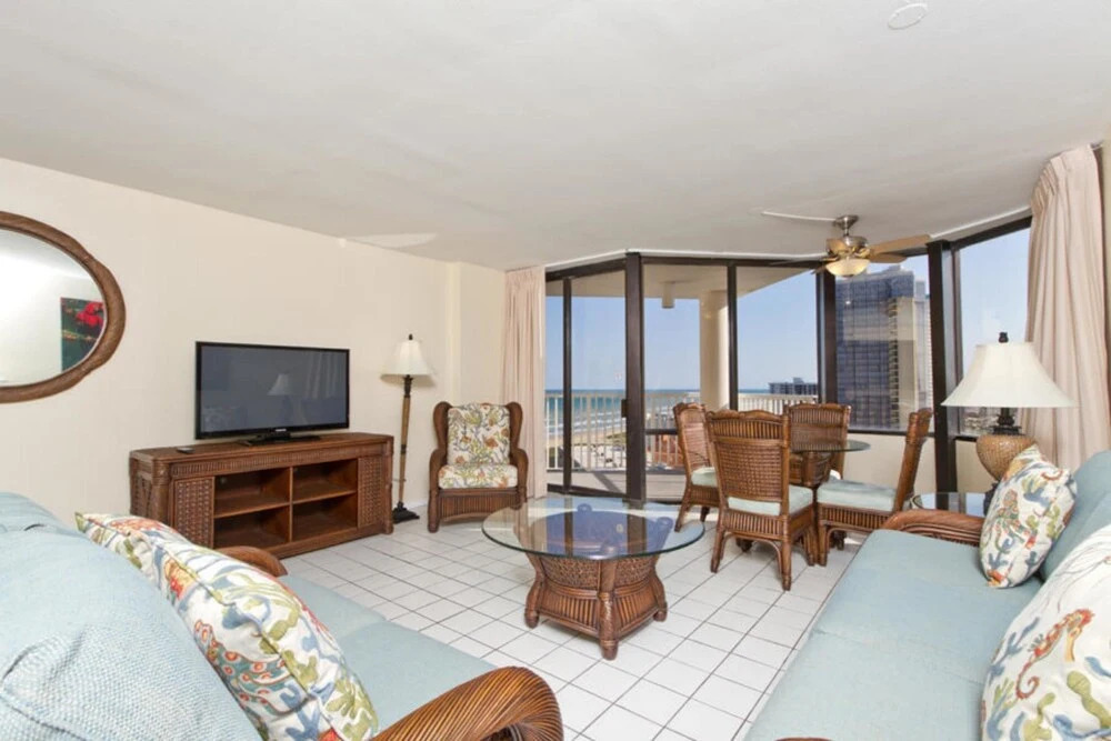 Saida Royale Condominium 9147