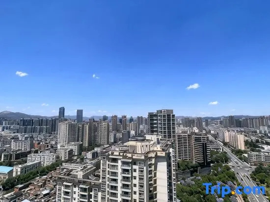 Hemu Hotel Apartment (Chuanxingulou Metro Station, Kunming University of Science and Technology)