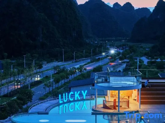 Chunfeng · Shili | PRETTY · SCENIC WONDERS | Shili Gallery Yulong River Store