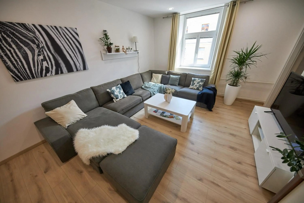 Le Monde Apartment Bratislava - amazing 5BDR in downtown