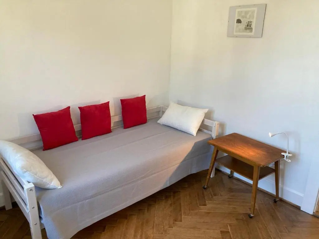 Charmant 2 pièces avec parking privé