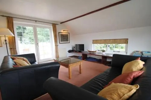 Garden View Apartment