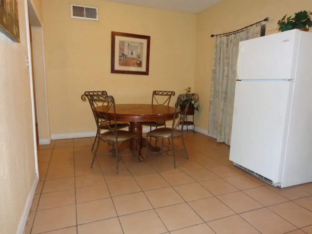 Hotel Suites Las Misiones