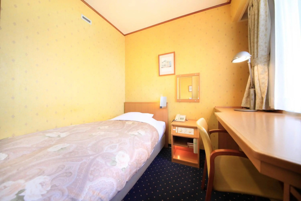 Niigata Station Hotel