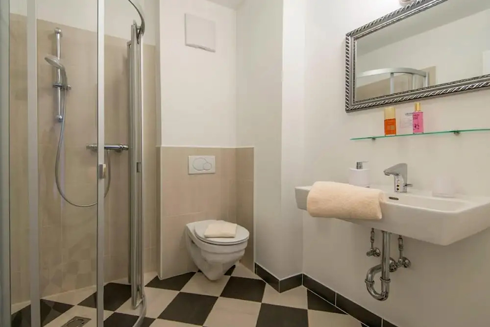 Apartment Bad Gastein Near Ski Slopes