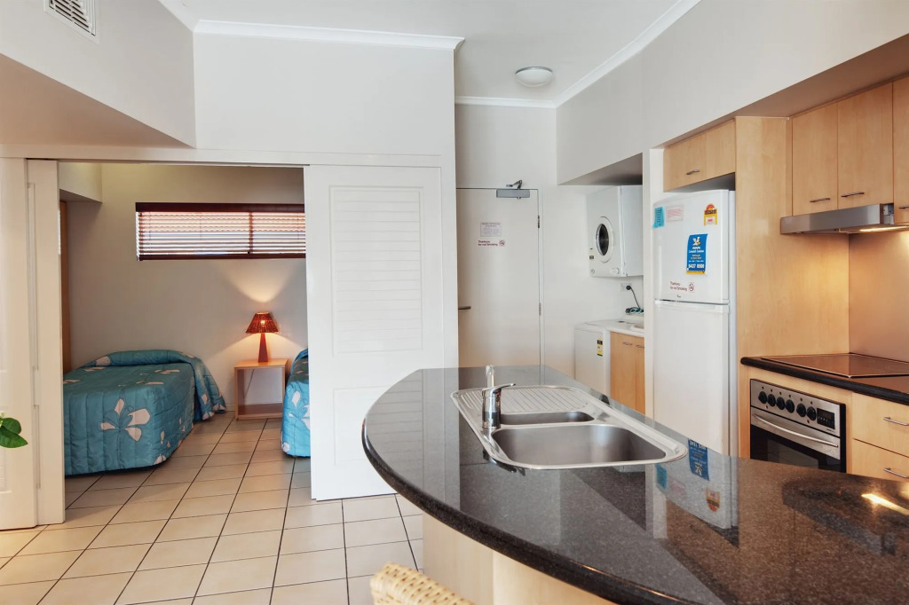 Rolling Surf Resort
