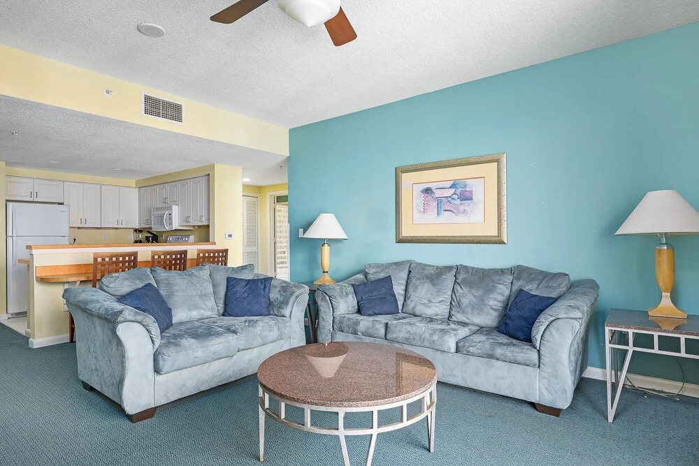 Ocean Walk 2328