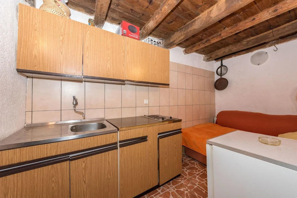 House Ivaneza