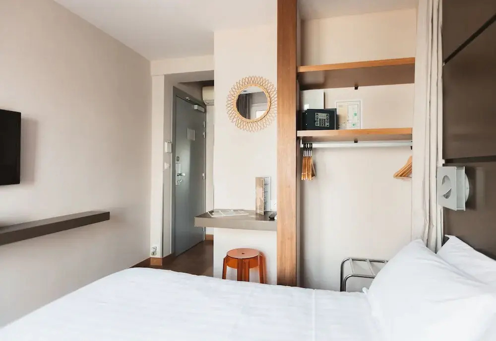 Bor Hôtel & Restaurant - Plage privée