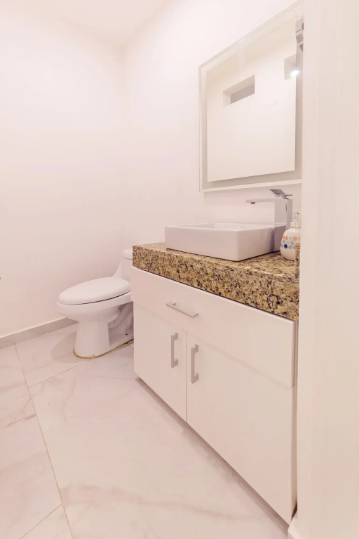 Mararena Family Apartments & Long Stay Living - Steps from 5th Avenue