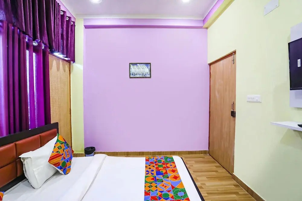 FabHotel Shri Banaras