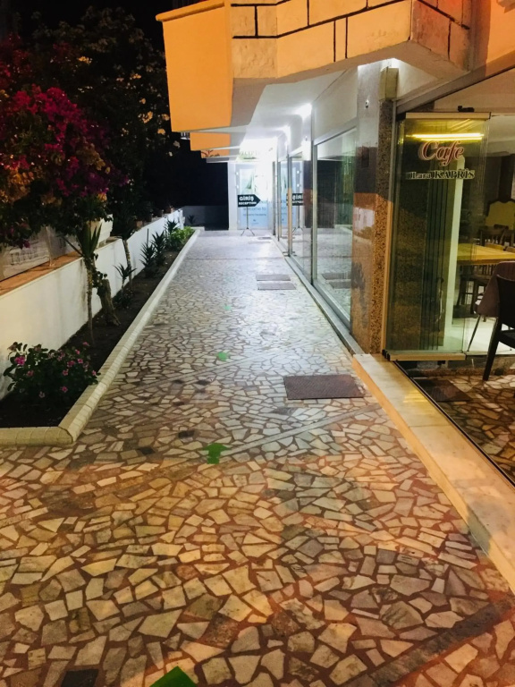 Lara Kapris Hotel