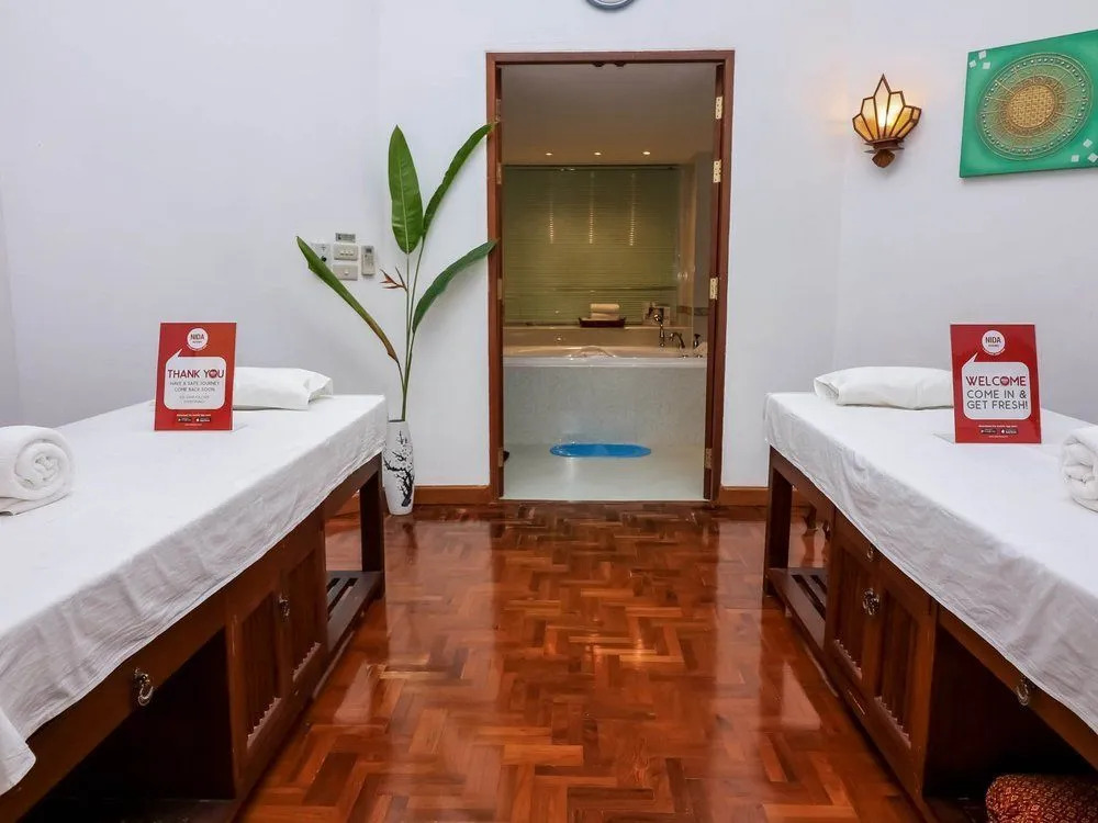 NIDA Rooms Luang Nua 274 Temple