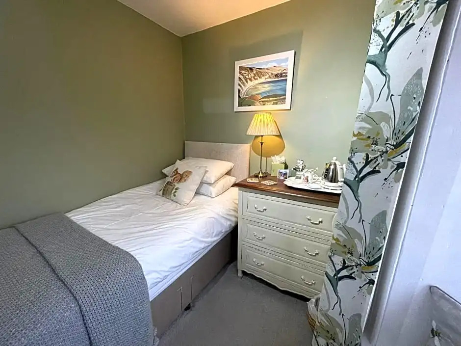 St Leonards Farmhouse
