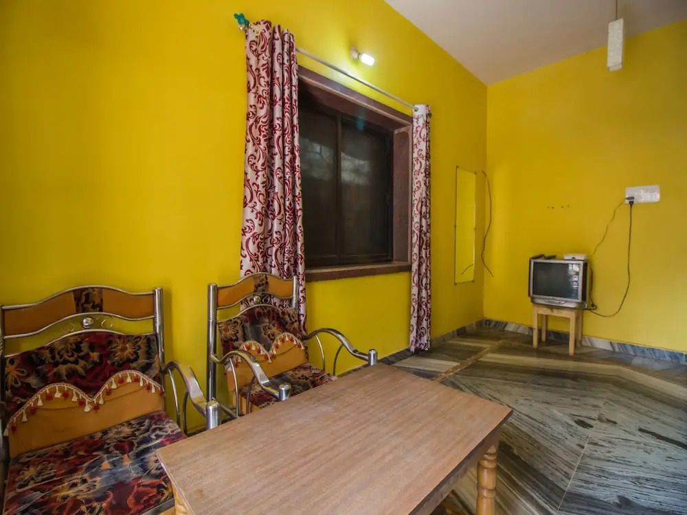 OYO 13144 Home 1BHK Morjim Beach