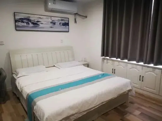 Pingdu Haier Loft Apartment (Changjiang Road Branch)