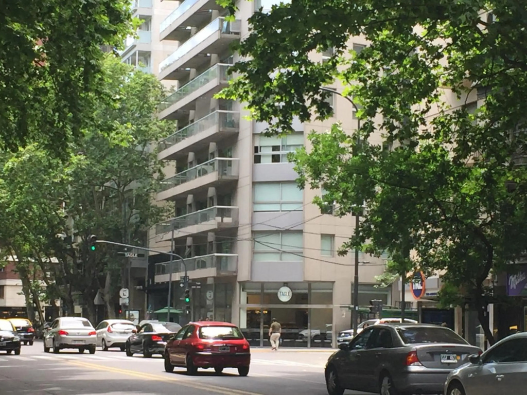 Luxury Apartment Tagle