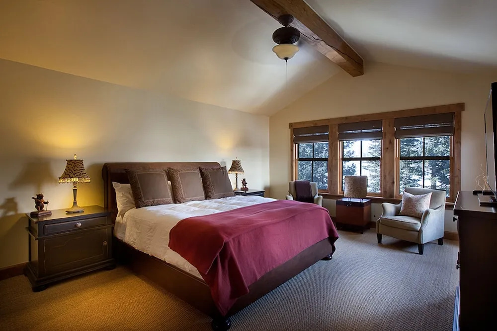Elkstone Place 6