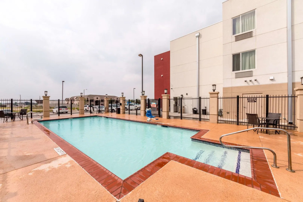 Motel 6-Laredo, TX - Airport