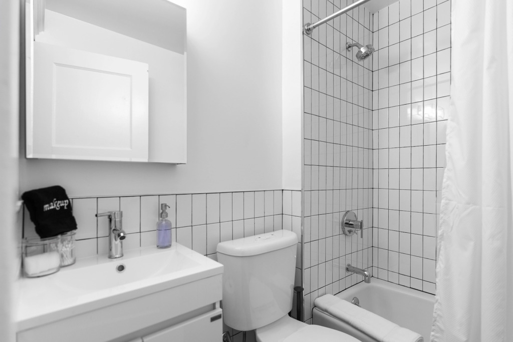 La Monarca Hotel Units 405