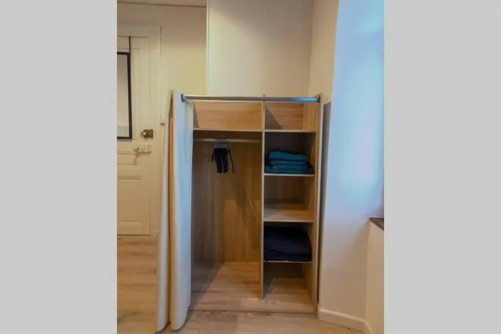 Appart'Hôtel Le Strasbourg - RENOVÉ, CALME ET NETFLIX