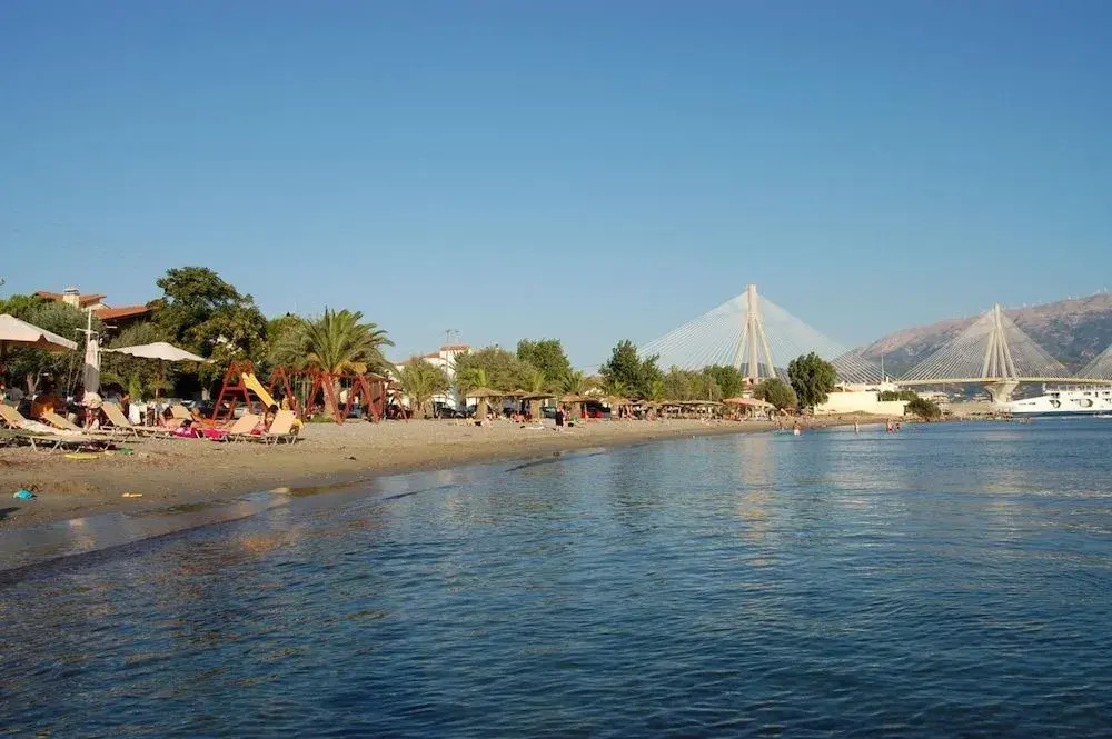 Hotel Antirriο
