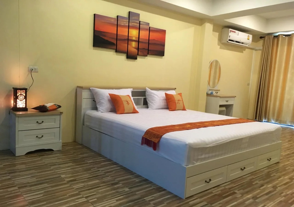 Breezy House Jomtien