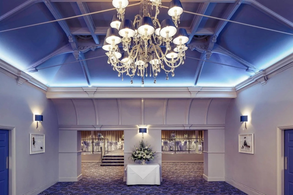 Mercure Gloucester Bowden Hall Hotel