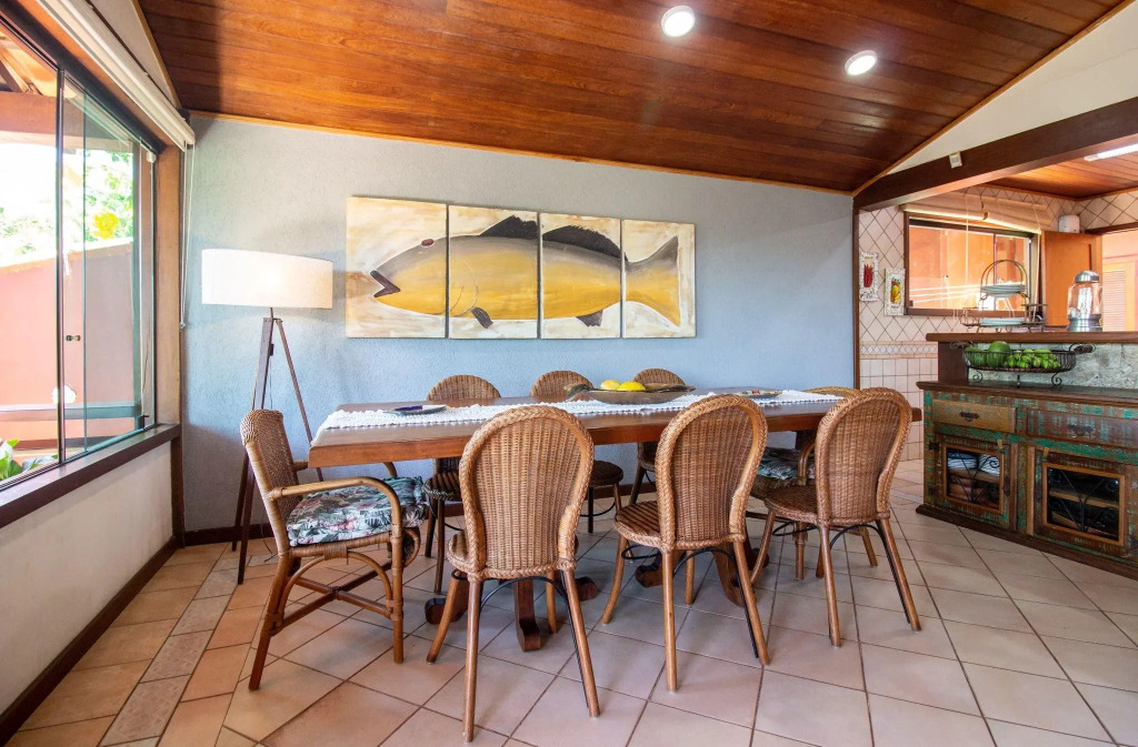 Casa Completa, Cinco Quartos, Piscina e Churrasqueira em Geribá, Búzios/RJ Por Luxury Rentals