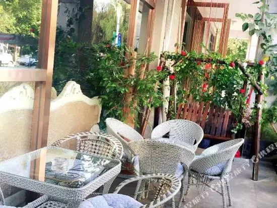 Blue Lake Hotel