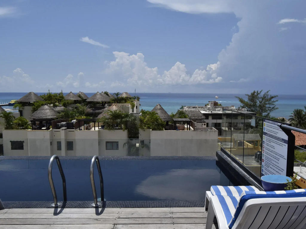 Siesta Fiesta Apartments