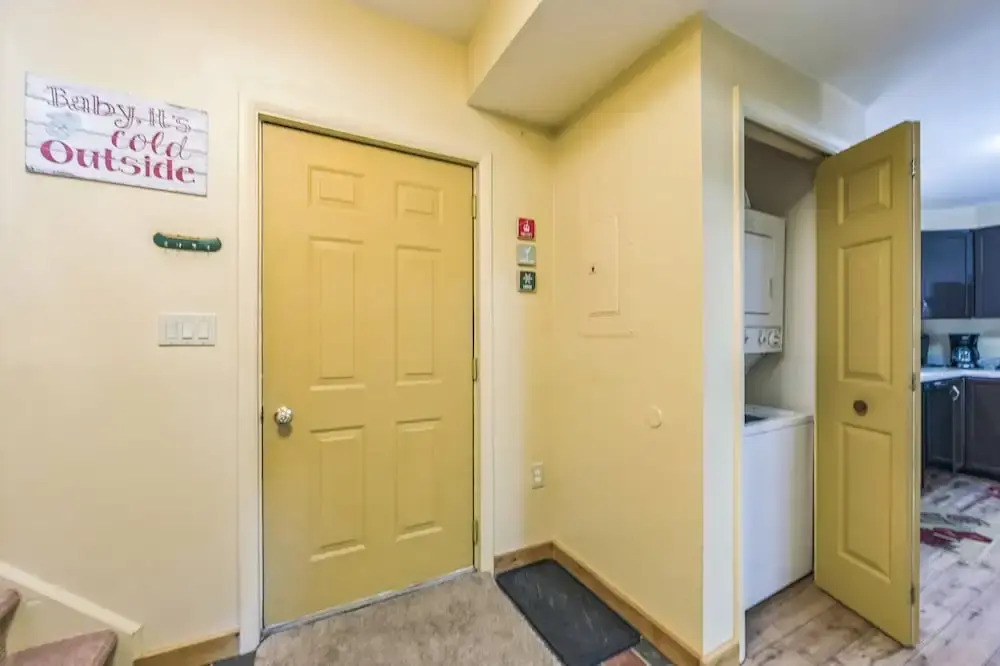 Straight Brook 5d - Adirondack-style Townhome 2 Bedroom Townhouse by The Summit at Gore Mountain