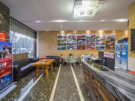Domi Hotel