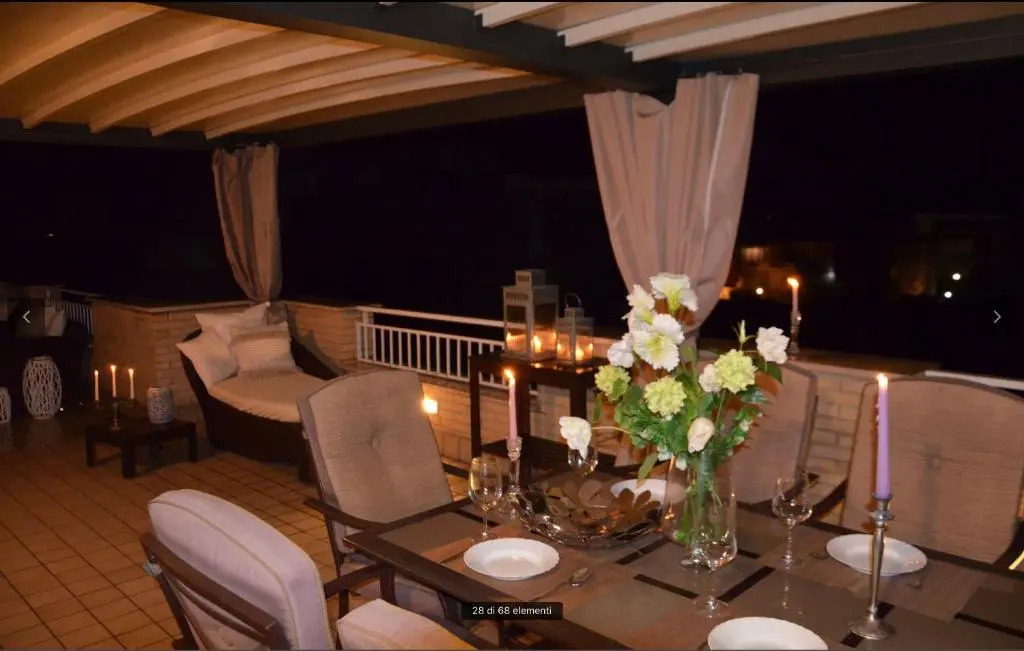Prestigioso Attico 20 mt dal mare