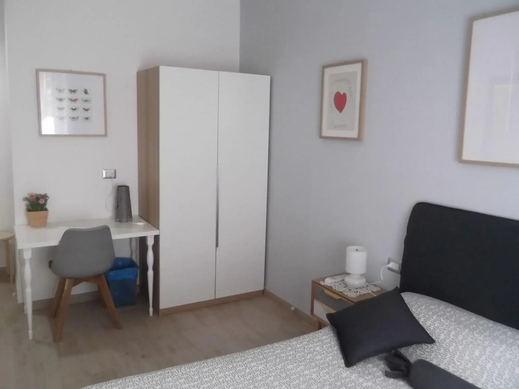 The Right Place - Guest House