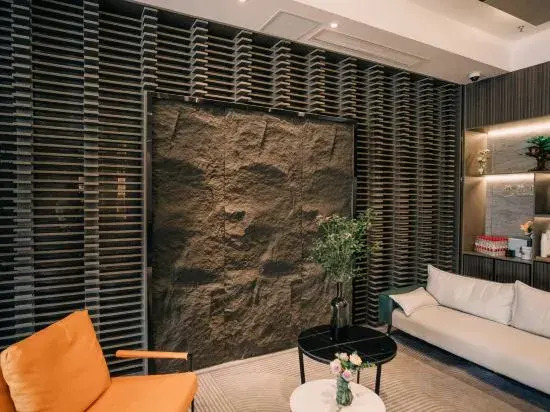 Wanfei Modern Hotel (Yangzhou Aobang Plaza Grand Canal Museum)